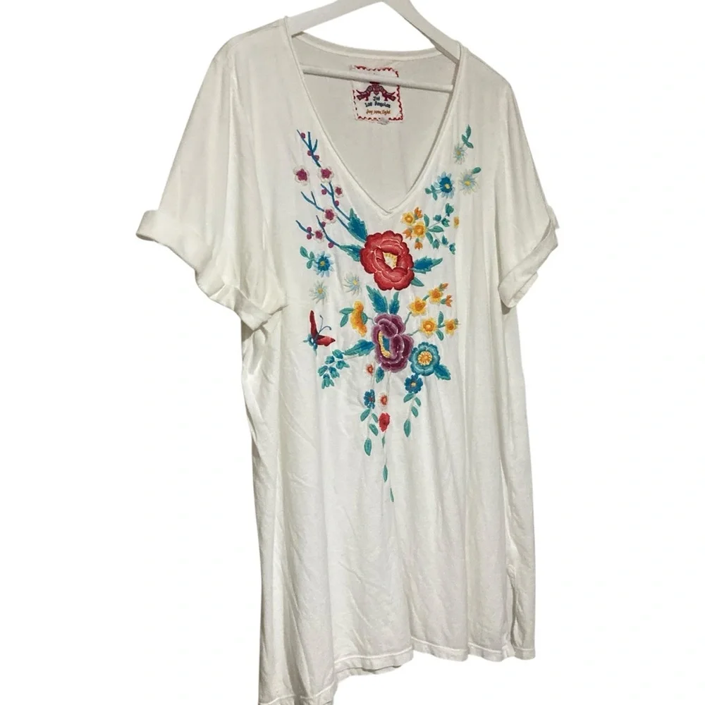 Johnny Was Deep V-Neck Cotton Tee - Picture 2 of 12